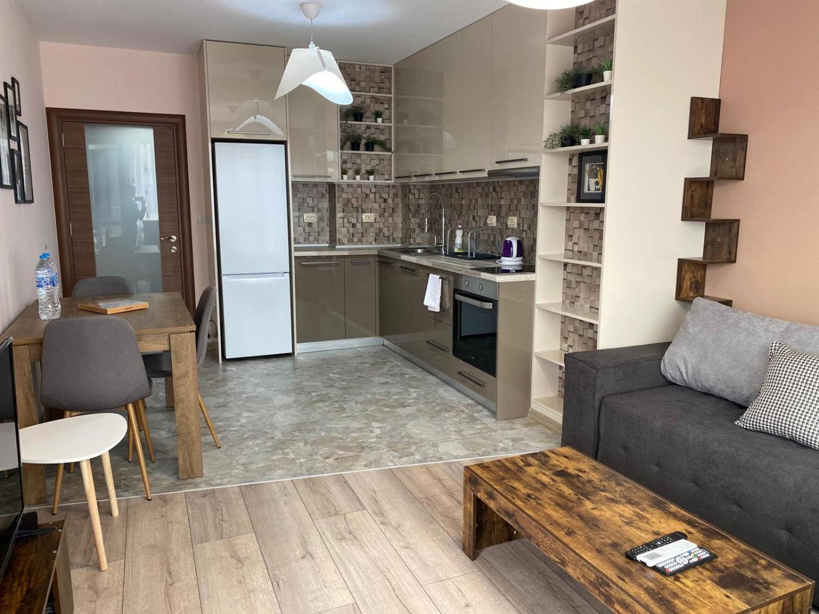 Stylish Apartment Near City Center Plovdiv Bagian luar foto