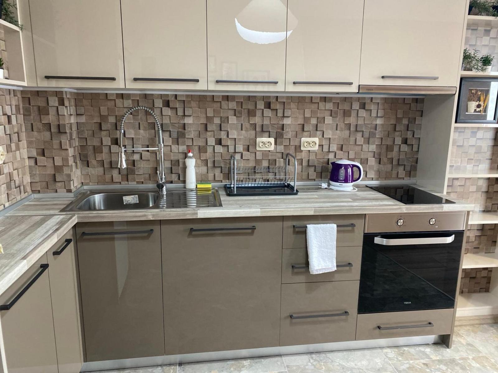 Stylish Apartment Near City Center Plovdiv Bagian luar foto