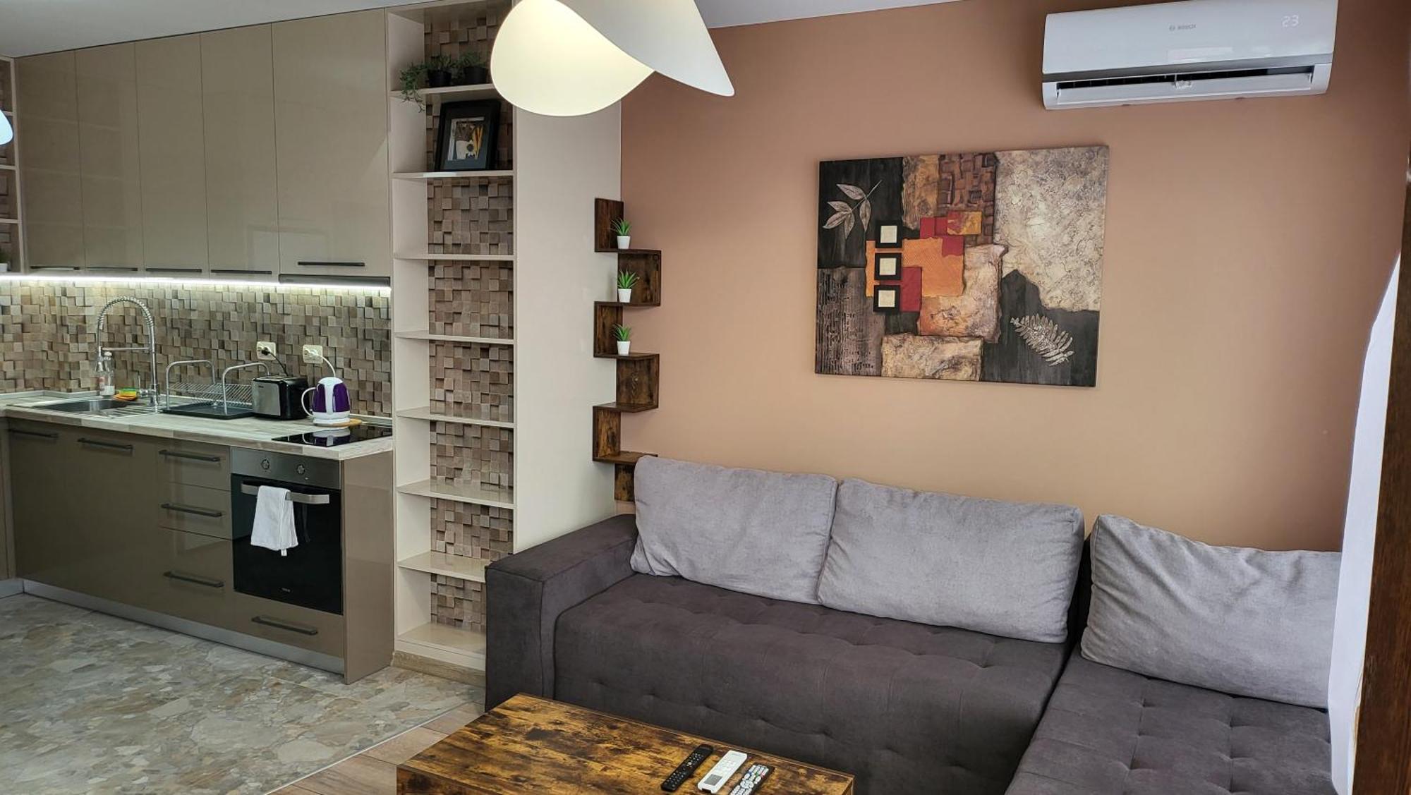 Stylish Apartment Near City Center Plovdiv Bagian luar foto